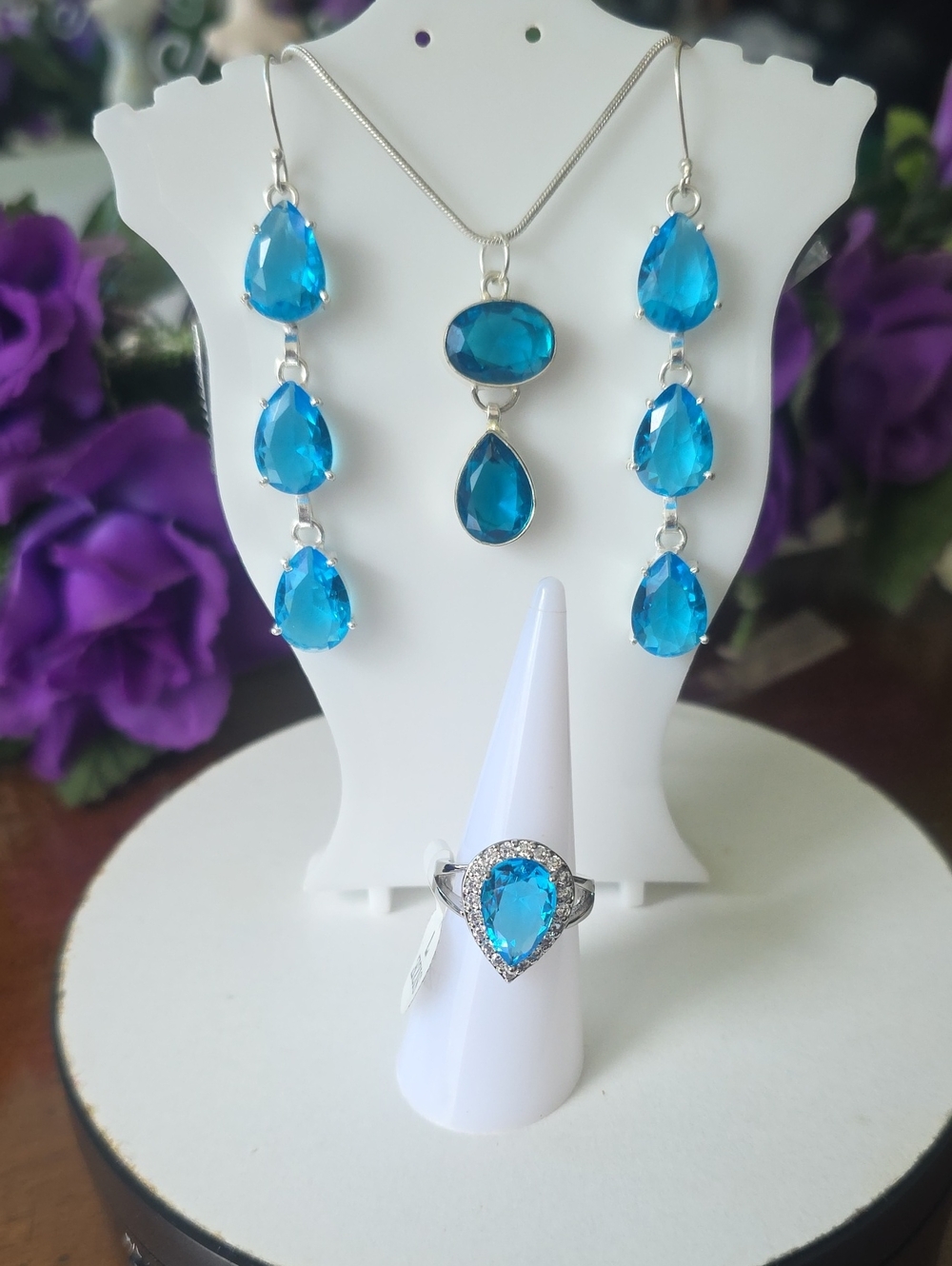(NWT) Aquamarine Jewelry Set